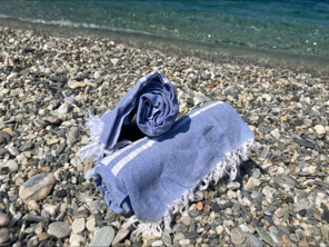 Hamham handduk i 100% bomull. Perfekt som strandhandduk eller som en duk.